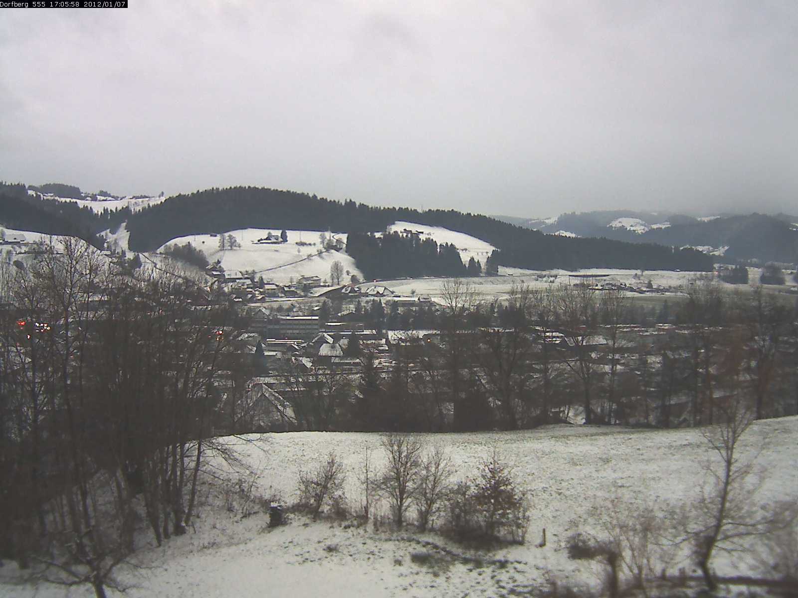 Webcam-Bild: Aussicht vom Dorfberg in Langnau 20120107-170600