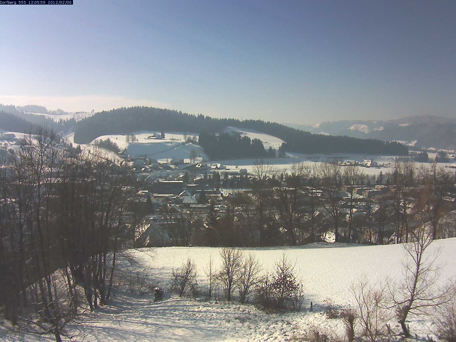 Webcam-Bild: Aussicht vom Dorfberg in Langnau 20120206-120600