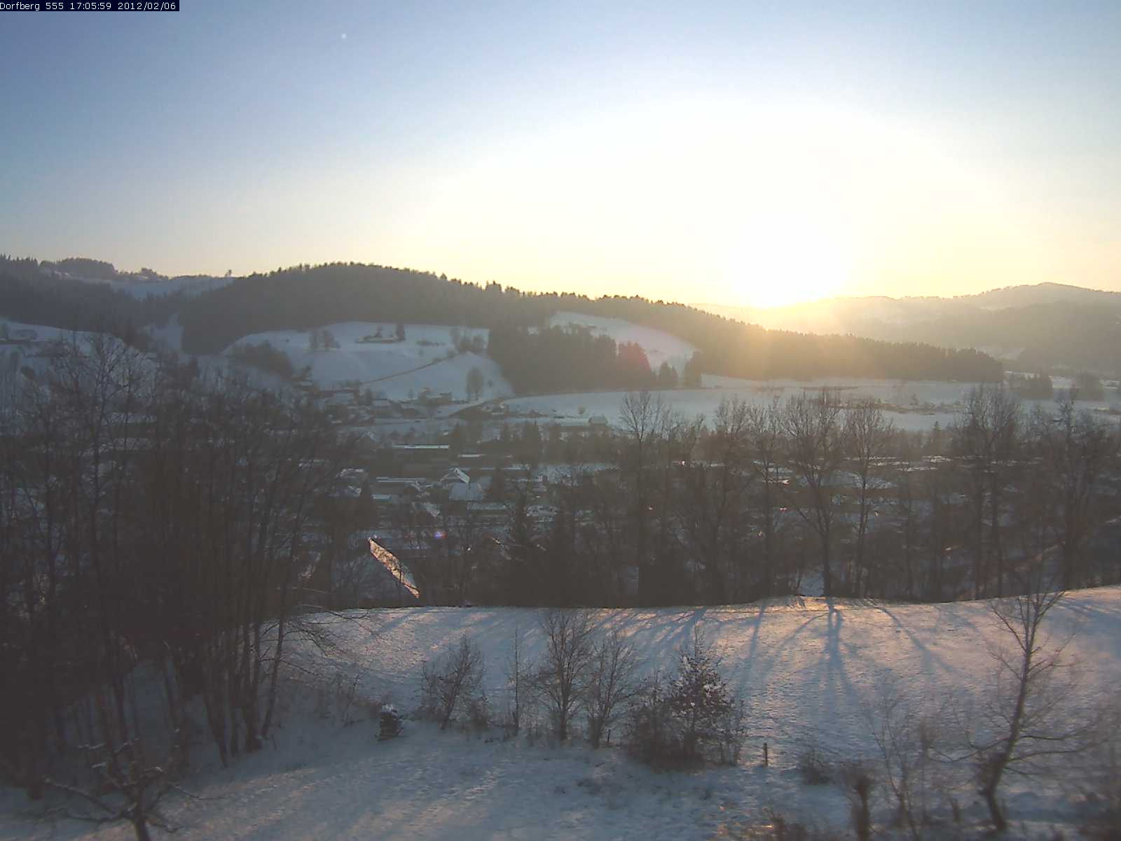 Webcam-Bild: Aussicht vom Dorfberg in Langnau 20120206-170600