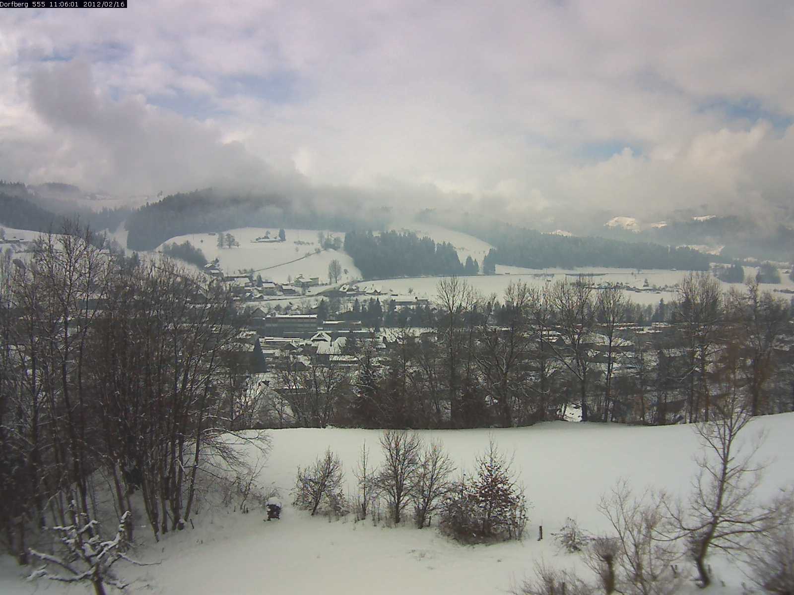 Webcam-Bild: Aussicht vom Dorfberg in Langnau 20120216-110600