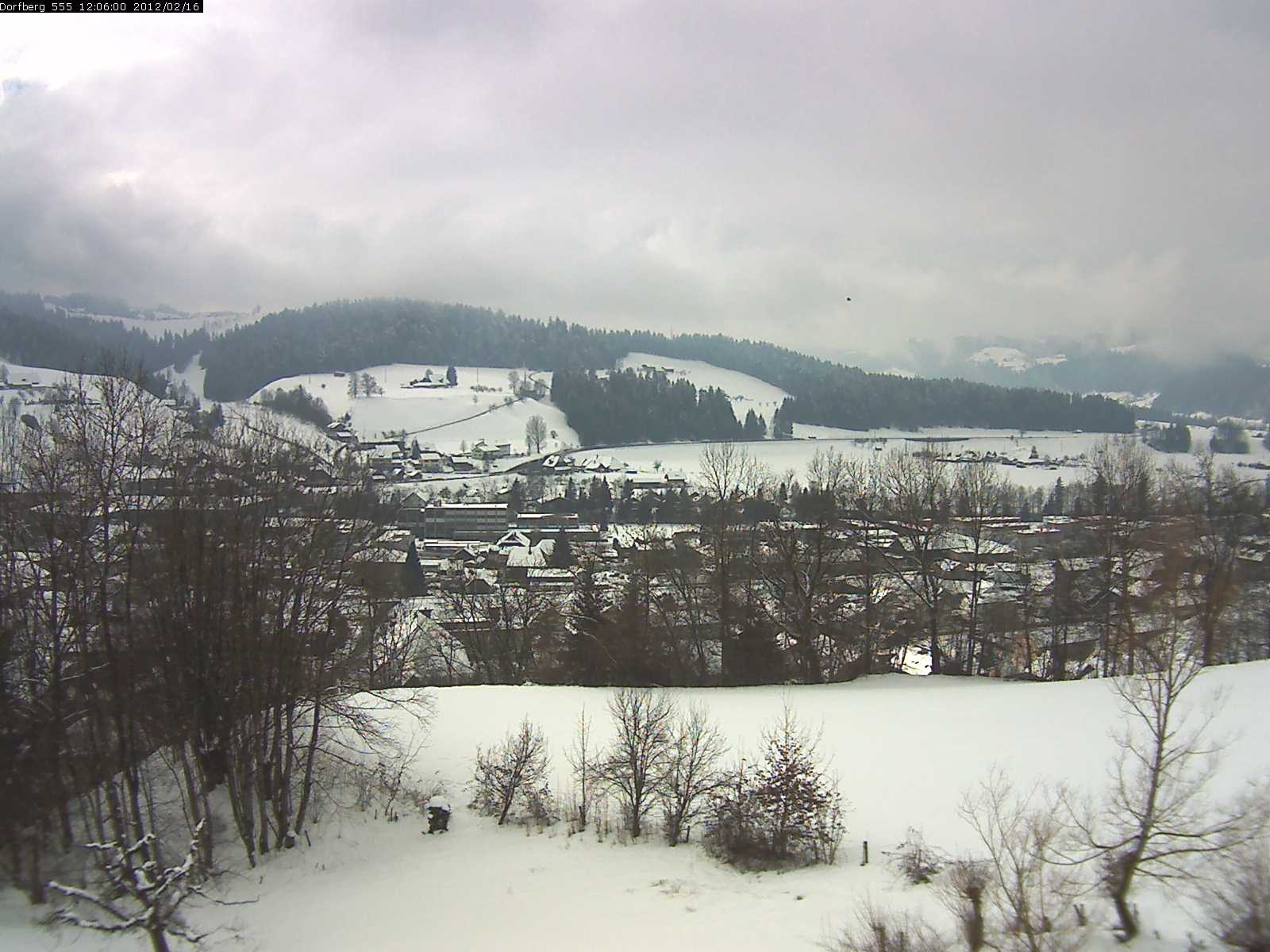 Webcam-Bild: Aussicht vom Dorfberg in Langnau 20120216-120600
