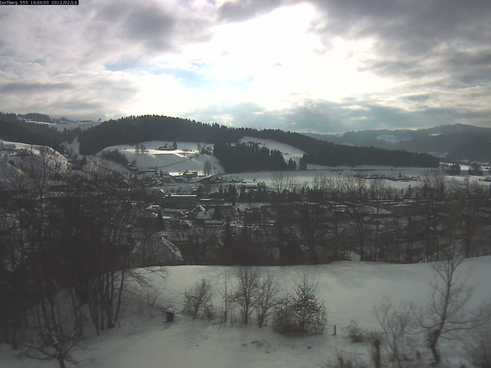 Webcam-Bild: Aussicht vom Dorfberg in Langnau 20120216-160600