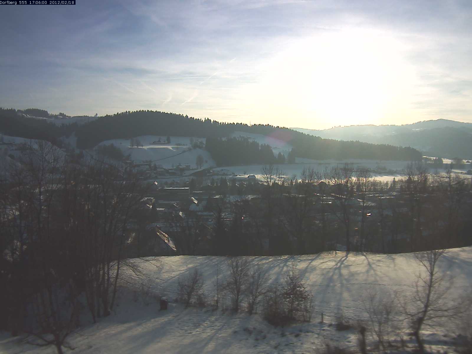 Webcam-Bild: Aussicht vom Dorfberg in Langnau 20120218-170600