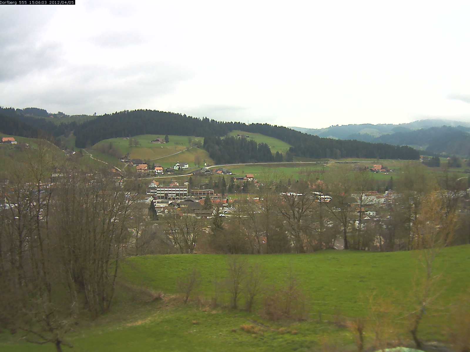 Webcam-Bild: Aussicht vom Dorfberg in Langnau 20120405-150600