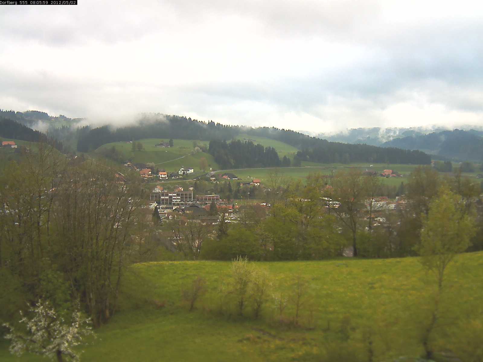 Webcam-Bild: Aussicht vom Dorfberg in Langnau 20120502-080600