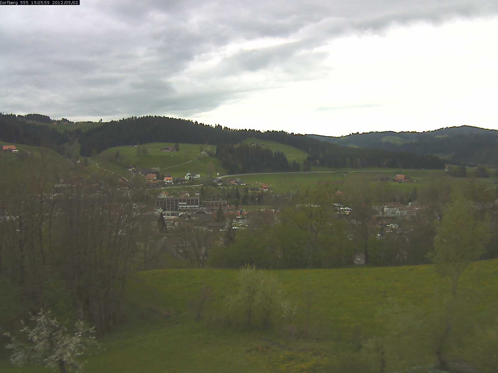 Webcam-Bild: Aussicht vom Dorfberg in Langnau 20120502-150600