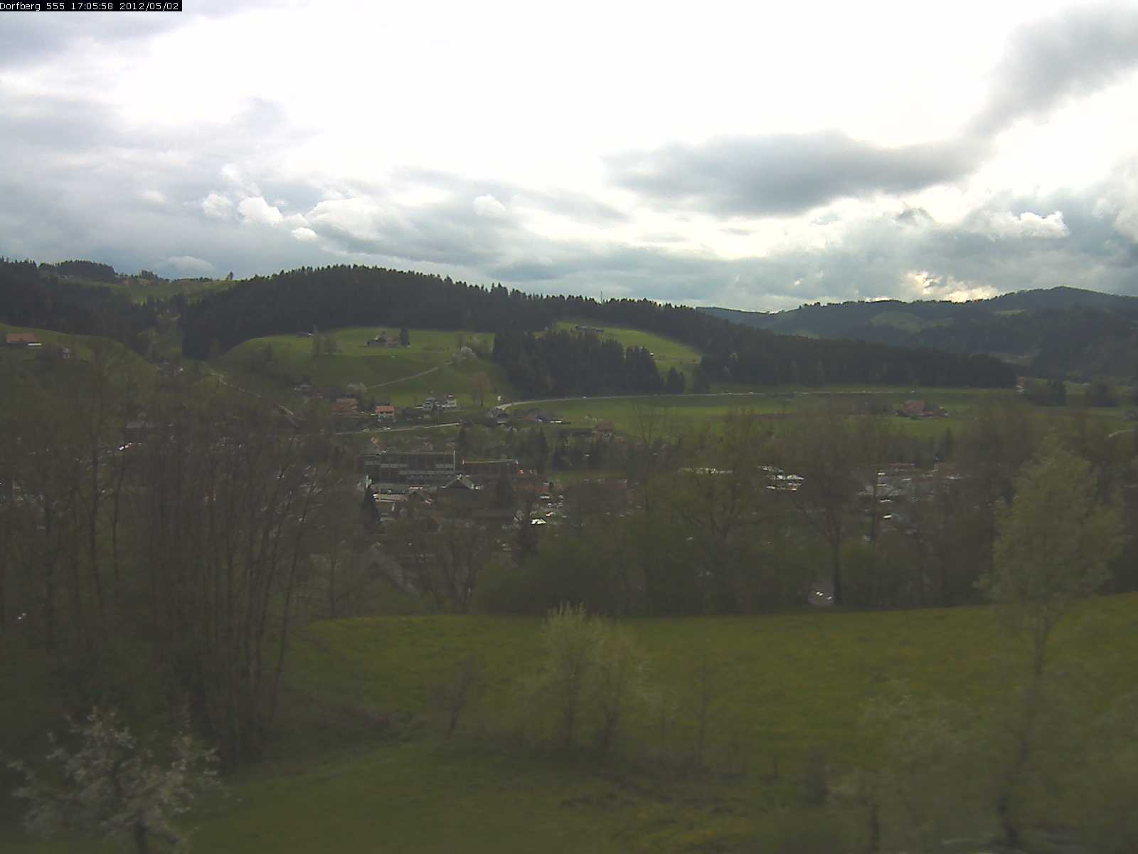 Webcam-Bild: Aussicht vom Dorfberg in Langnau 20120502-170600