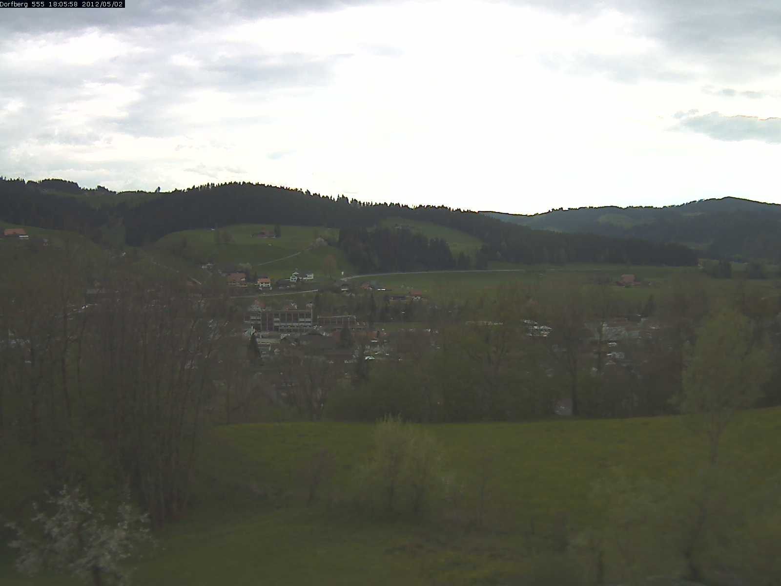 Webcam-Bild: Aussicht vom Dorfberg in Langnau 20120502-180600