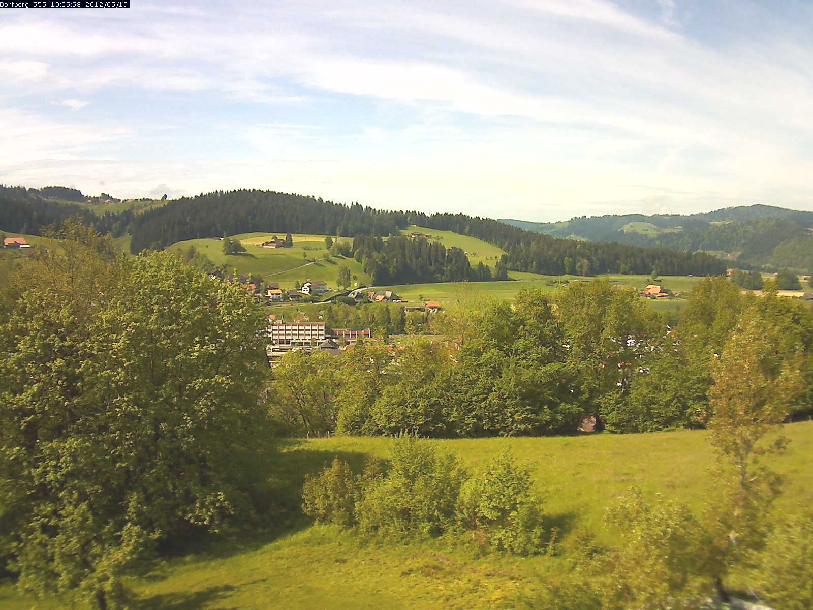 Webcam-Bild: Aussicht vom Dorfberg in Langnau 20120519-100600