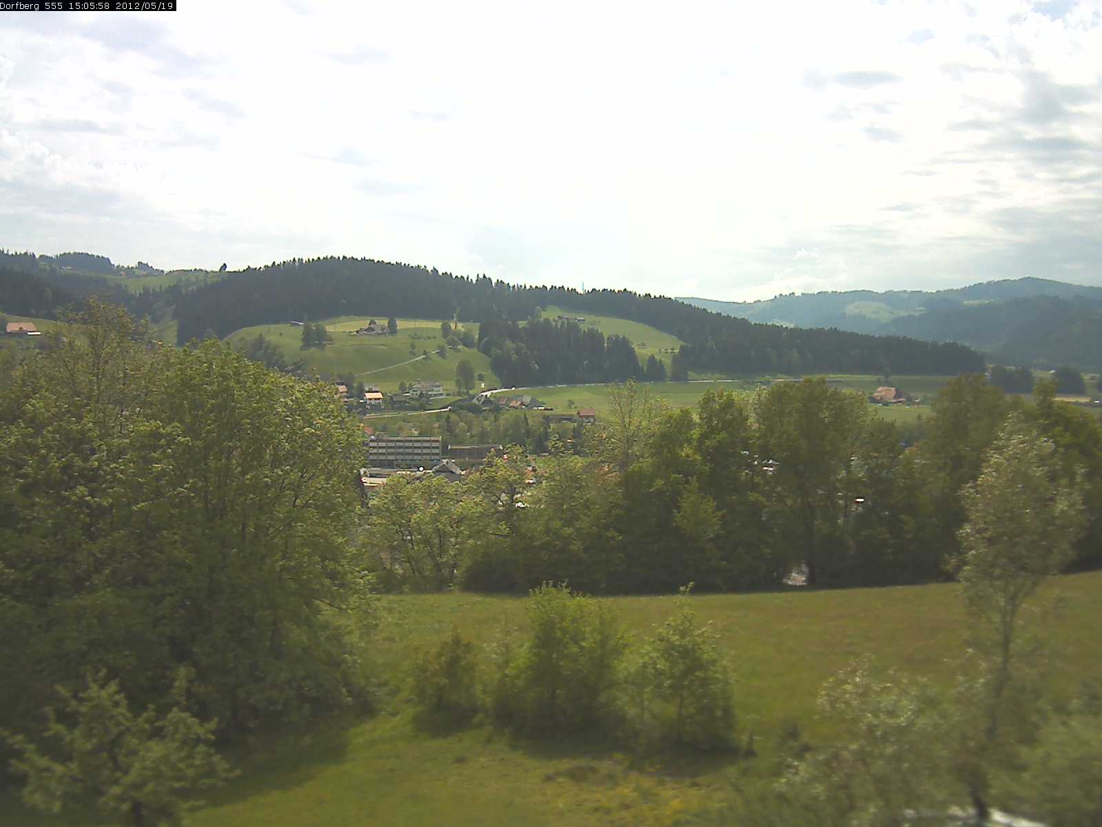 Webcam-Bild: Aussicht vom Dorfberg in Langnau 20120519-150600