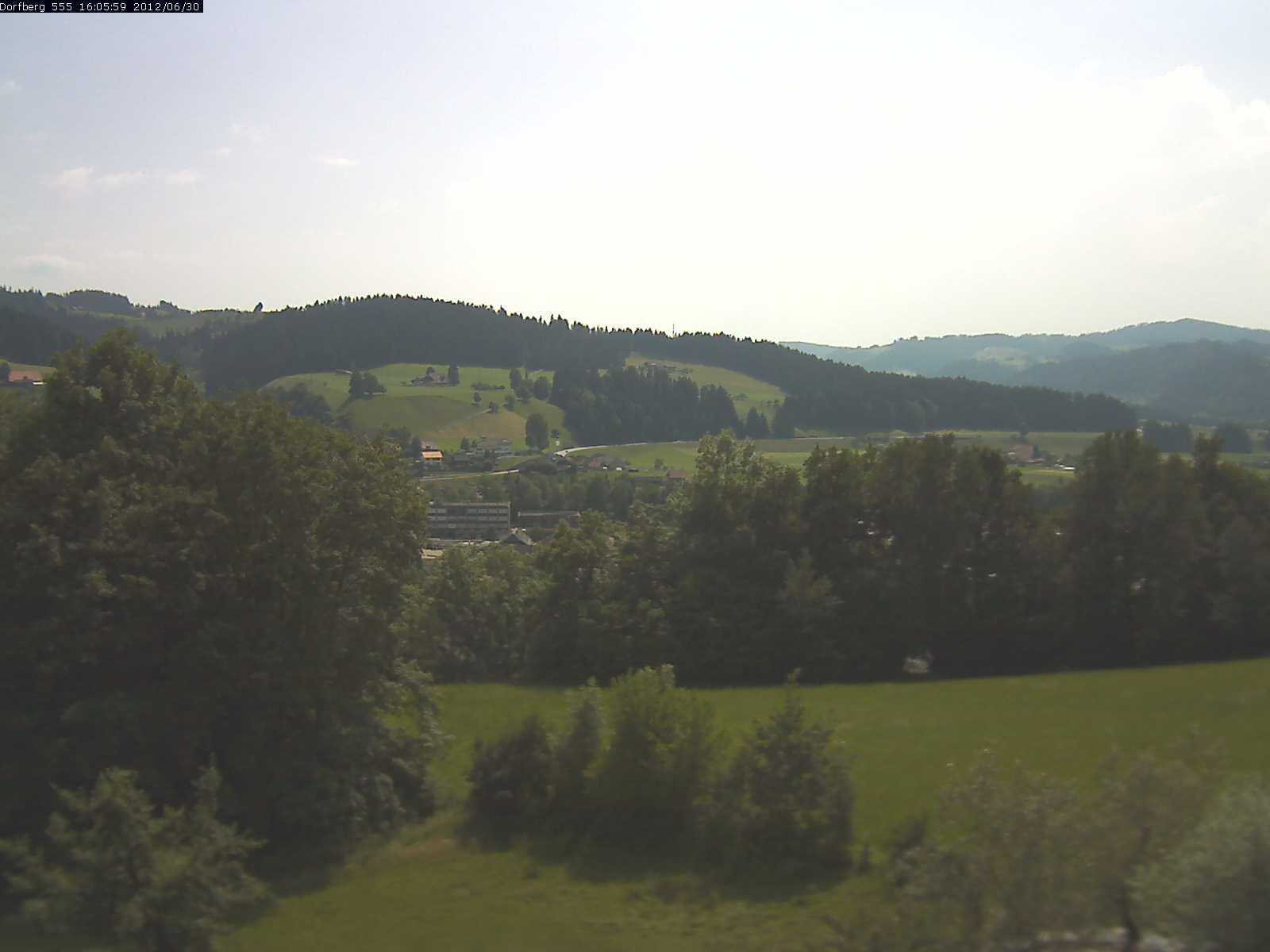 Webcam-Bild: Aussicht vom Dorfberg in Langnau 20120630-160600