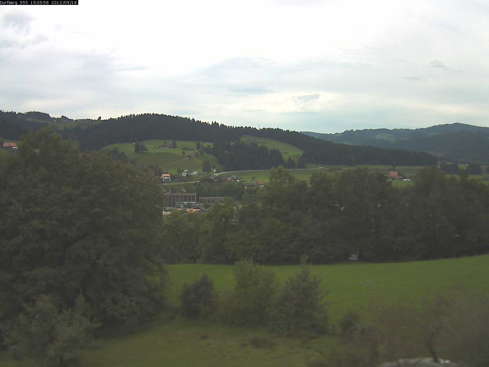 Webcam-Bild: Aussicht vom Dorfberg in Langnau 20120918-150600