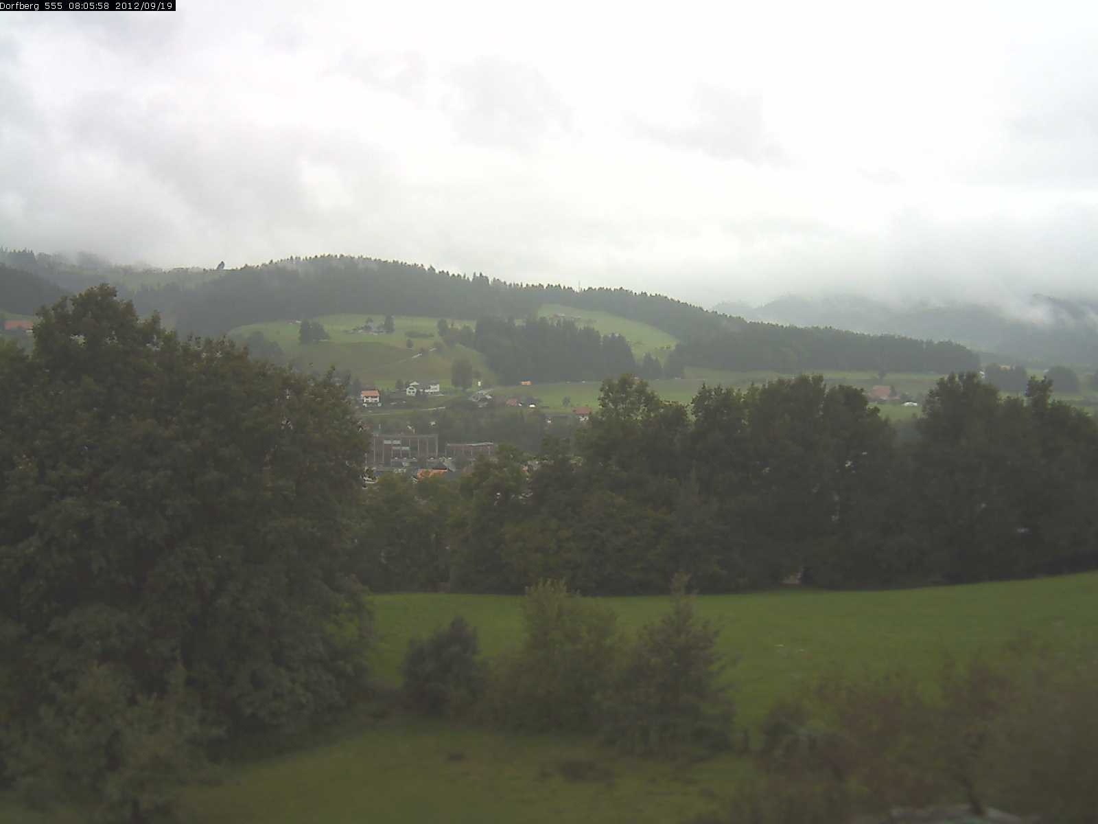 Webcam-Bild: Aussicht vom Dorfberg in Langnau 20120919-080600