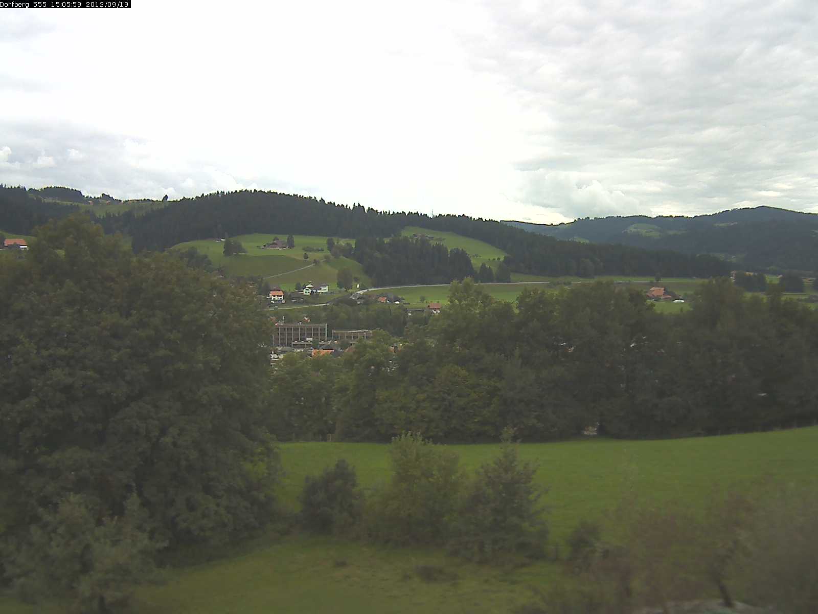 Webcam-Bild: Aussicht vom Dorfberg in Langnau 20120919-150600