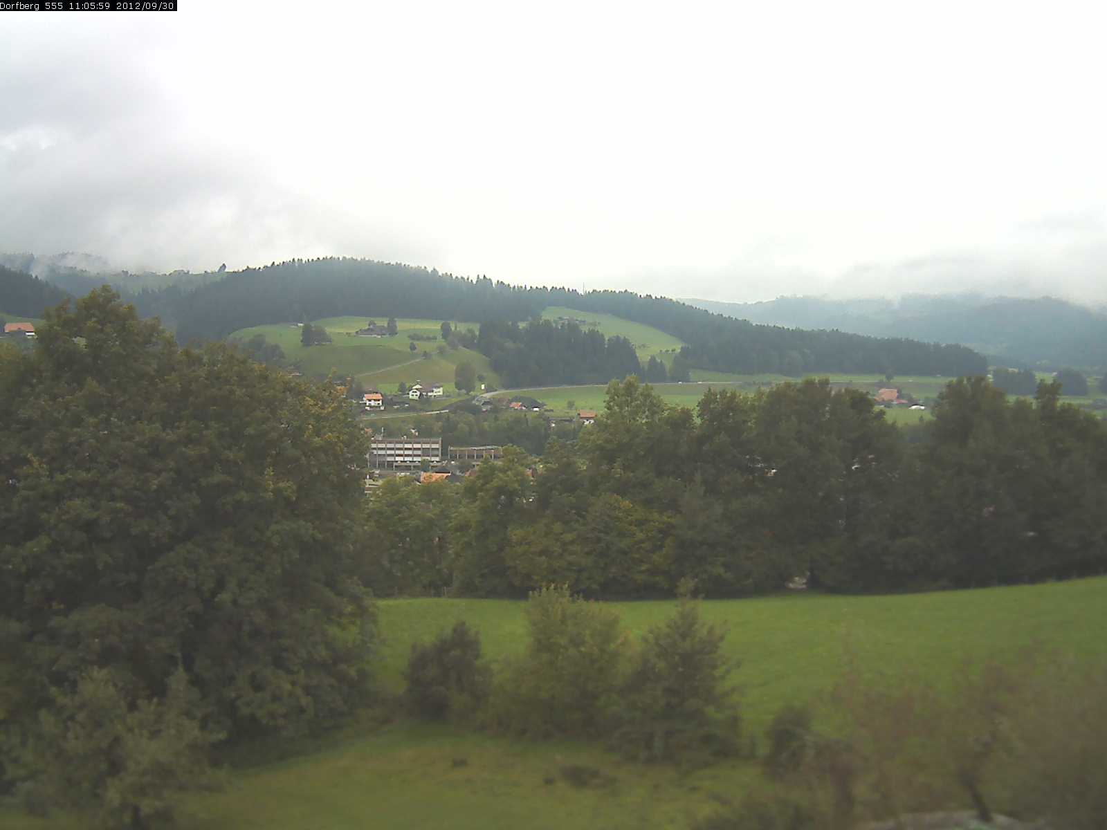 Webcam-Bild: Aussicht vom Dorfberg in Langnau 20120930-110600