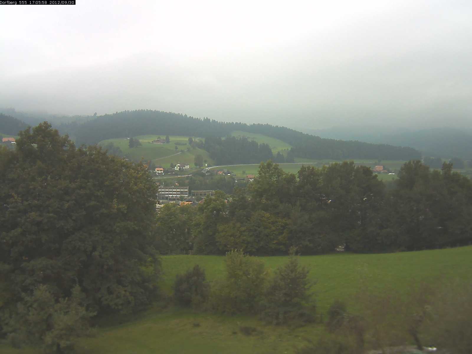 Webcam-Bild: Aussicht vom Dorfberg in Langnau 20120930-170600