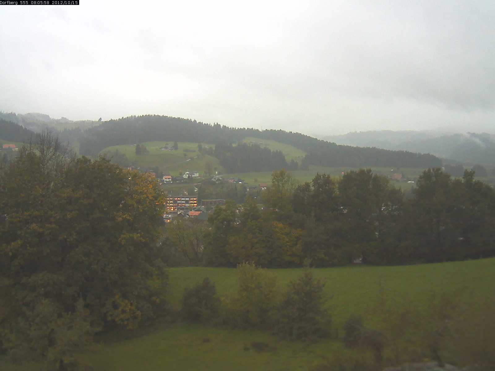 Webcam-Bild: Aussicht vom Dorfberg in Langnau 20121015-080600