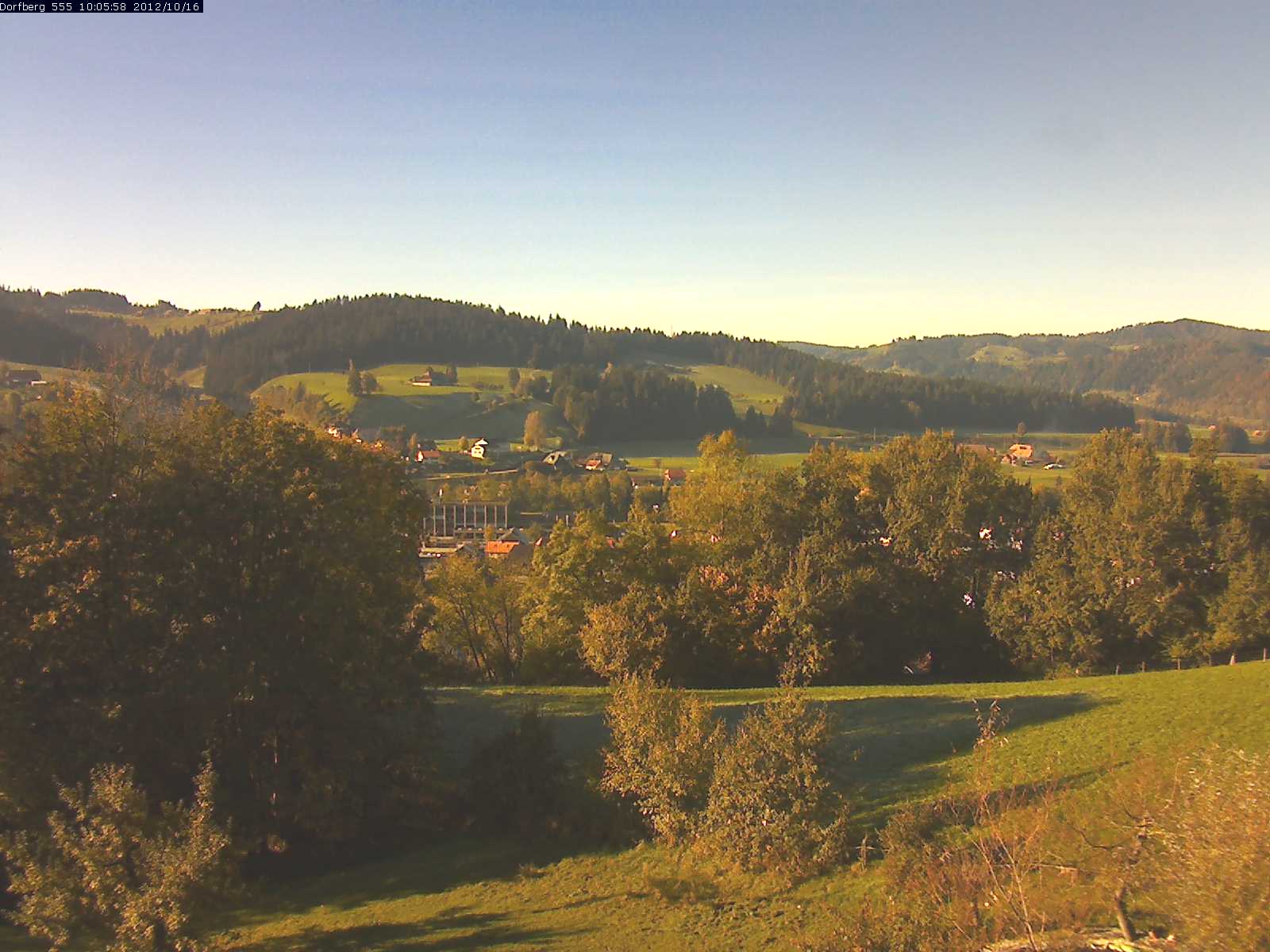 Webcam-Bild: Aussicht vom Dorfberg in Langnau 20121016-100600
