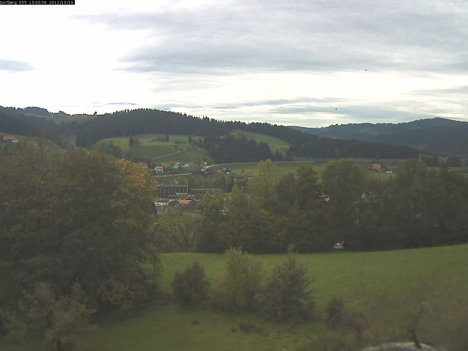 Webcam-Bild: Aussicht vom Dorfberg in Langnau 20121016-150600
