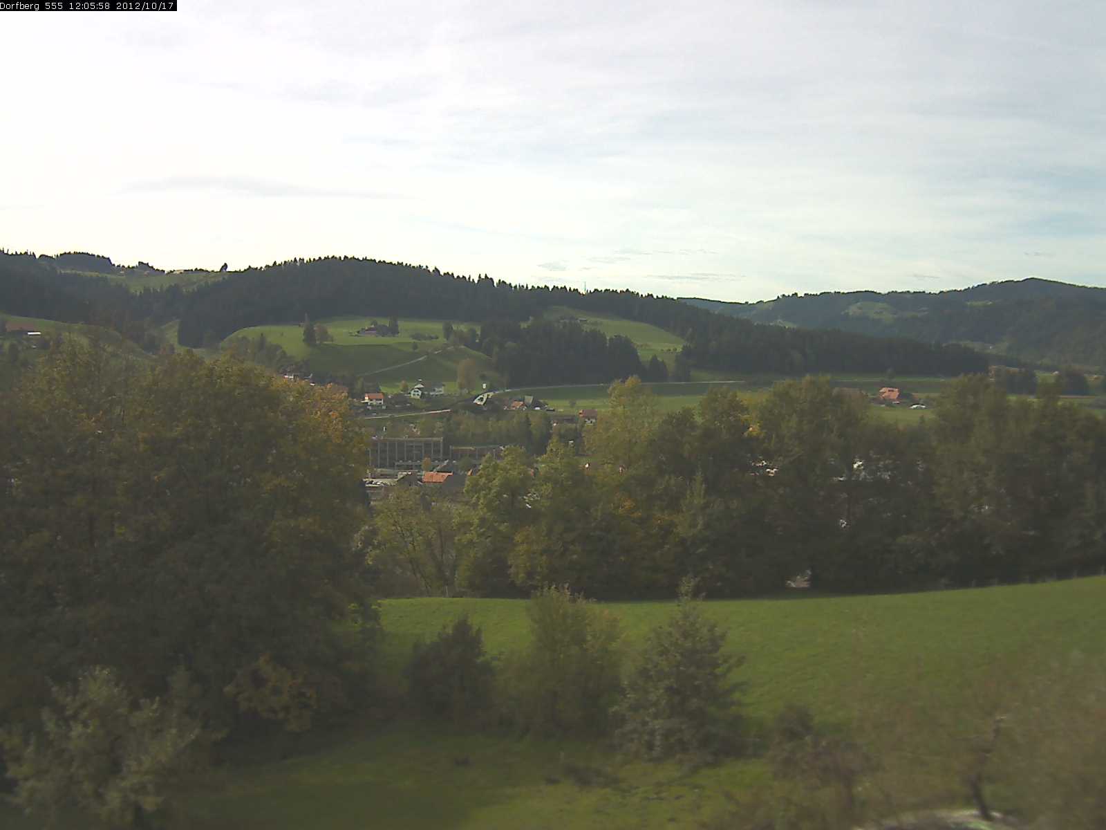 Webcam-Bild: Aussicht vom Dorfberg in Langnau 20121017-120600
