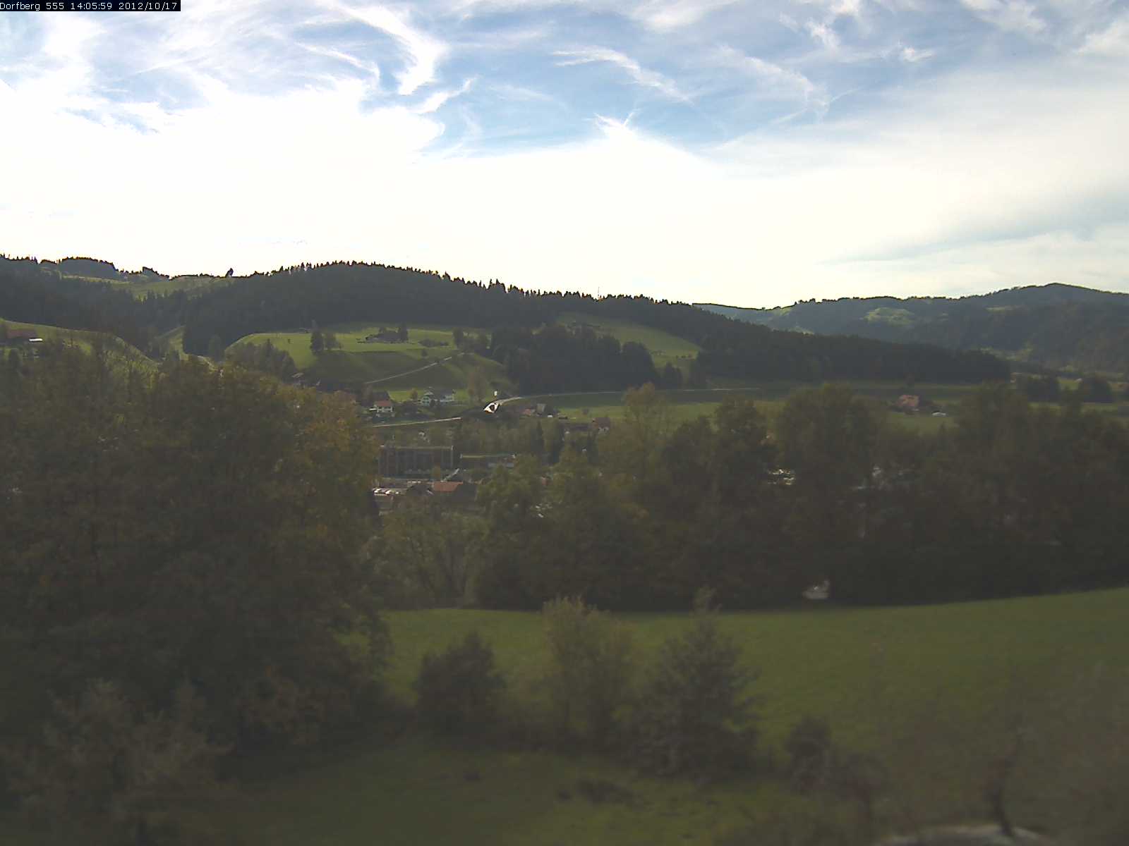 Webcam-Bild: Aussicht vom Dorfberg in Langnau 20121017-140600