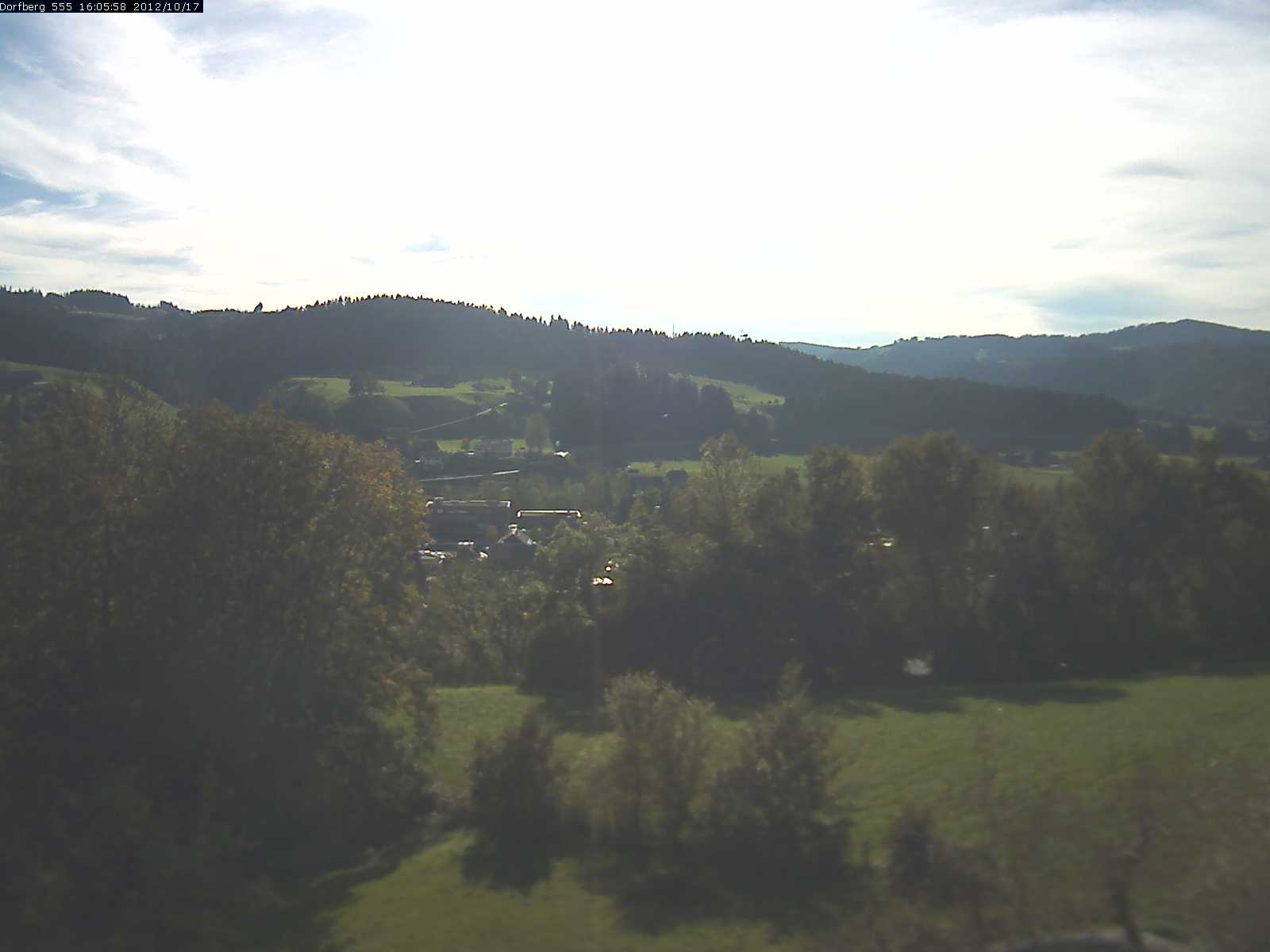 Webcam-Bild: Aussicht vom Dorfberg in Langnau 20121017-160600