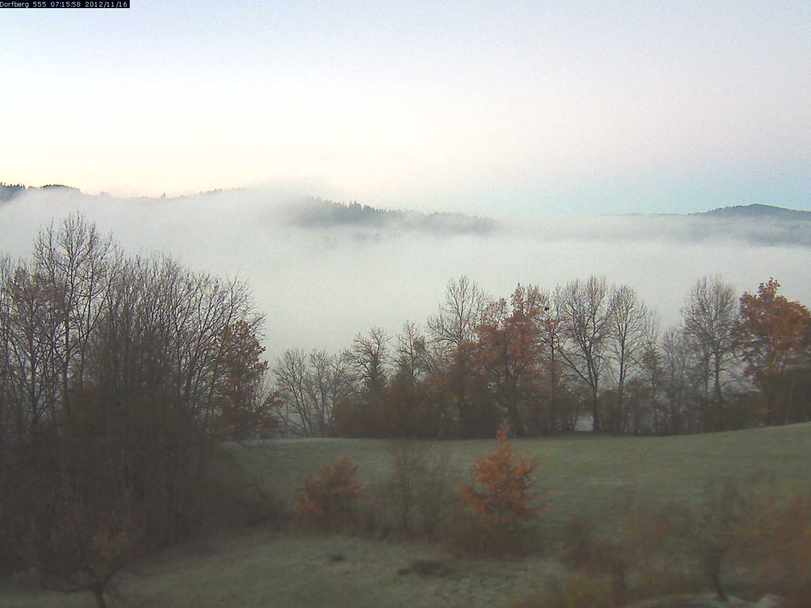 Webcam-Bild: Aussicht vom Dorfberg in Langnau 20121116-071600