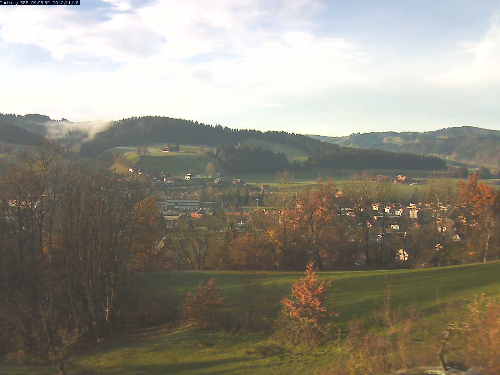 Webcam-Bild: Aussicht vom Dorfberg in Langnau 20121118-090600