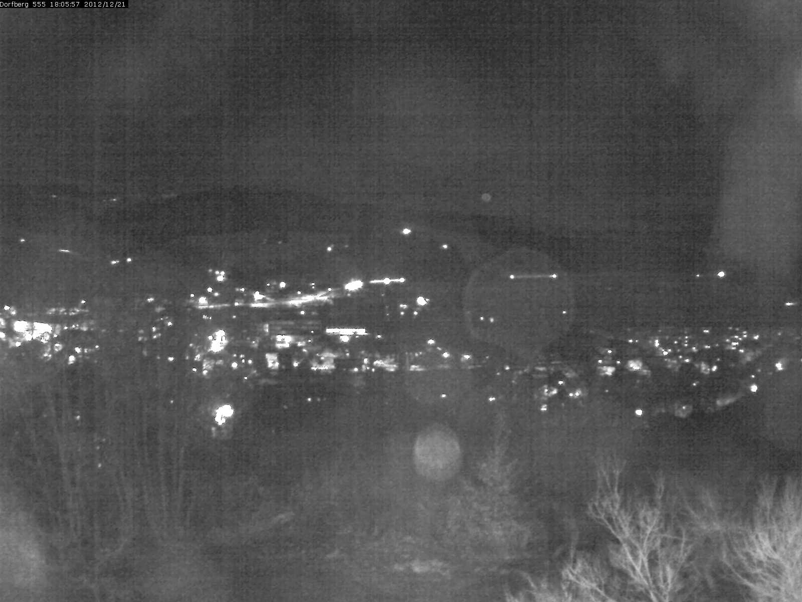 Webcam-Bild: Aussicht vom Dorfberg in Langnau 20121221-180600