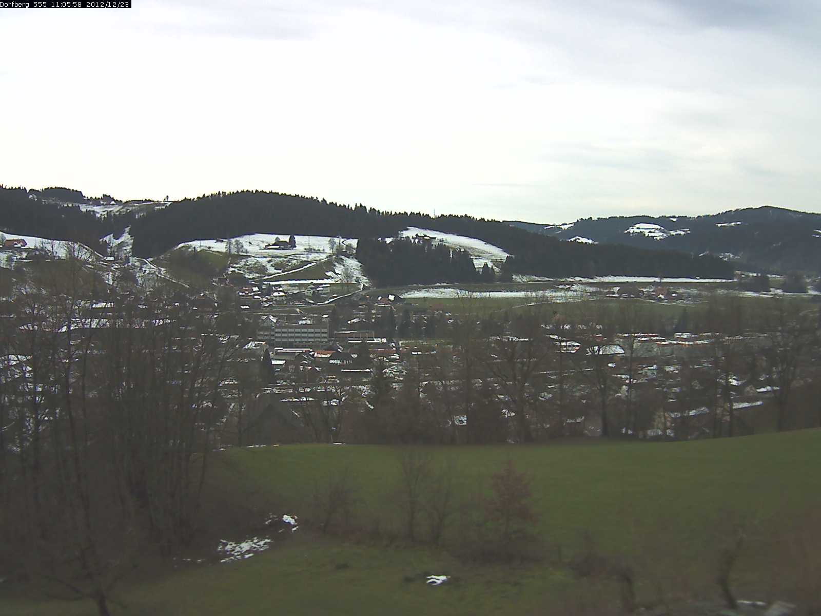 Webcam-Bild: Aussicht vom Dorfberg in Langnau 20121223-110600