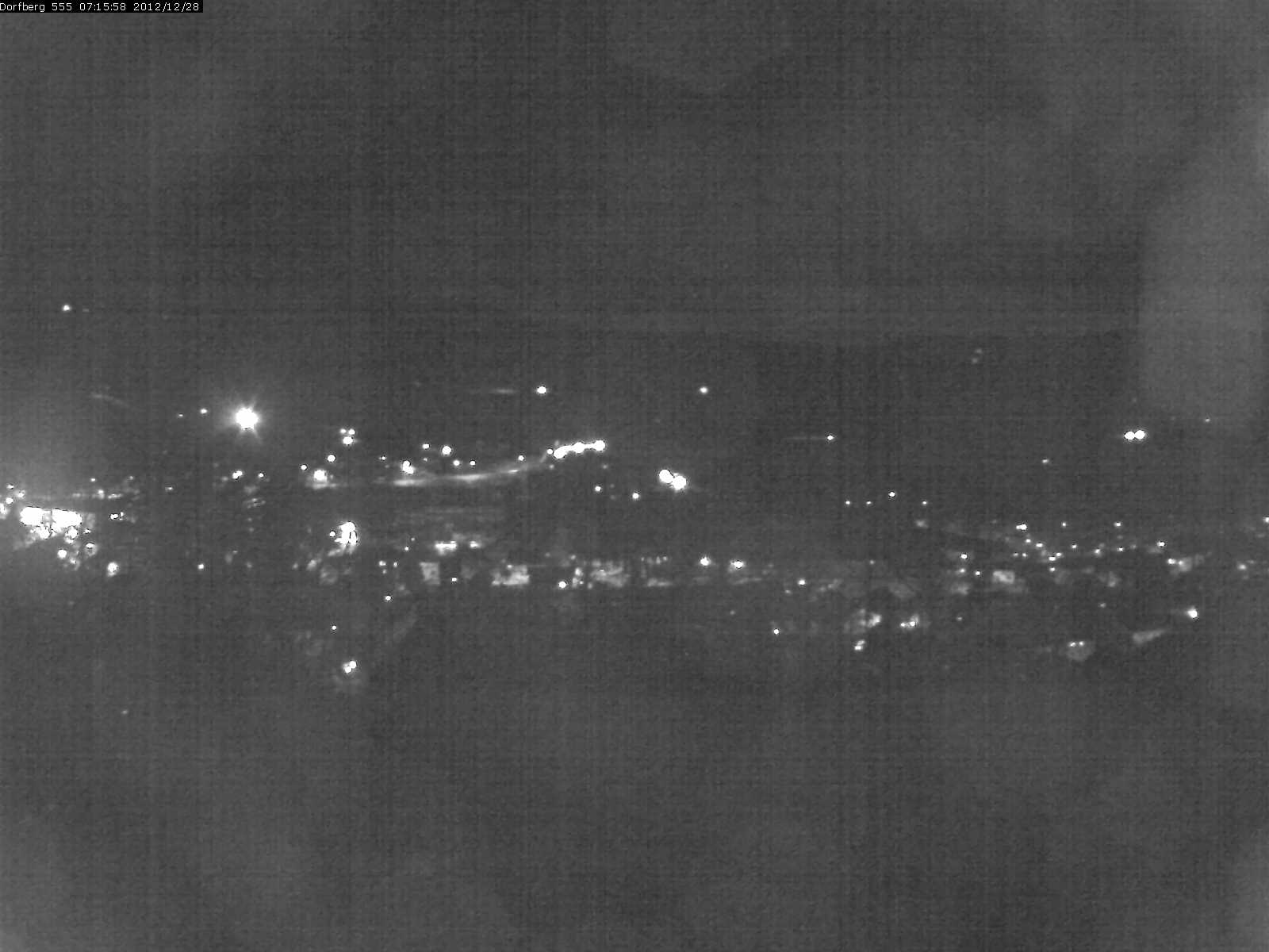 Webcam-Bild: Aussicht vom Dorfberg in Langnau 20121228-071600