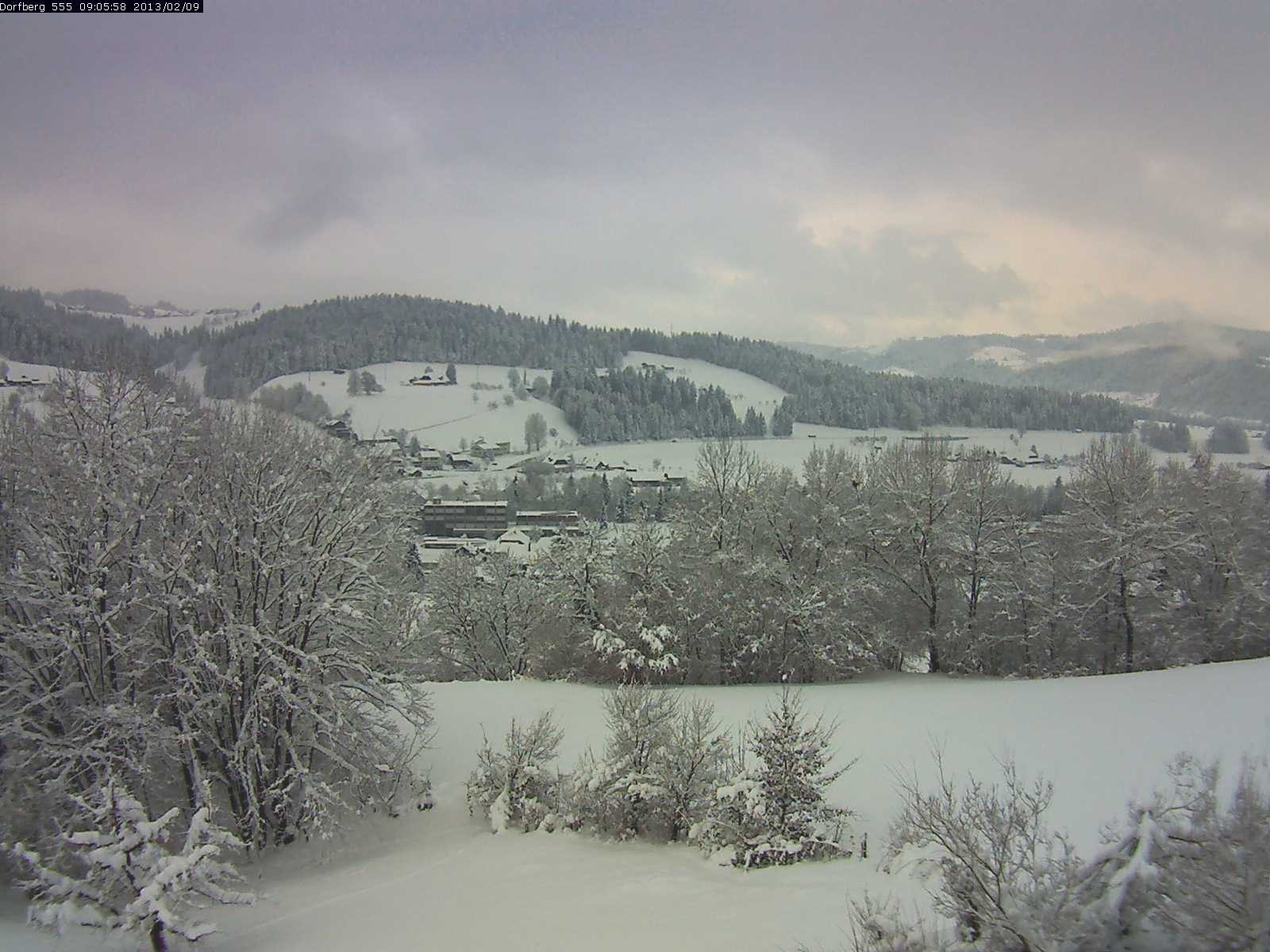 Webcam-Bild: Aussicht vom Dorfberg in Langnau 20130209-090600