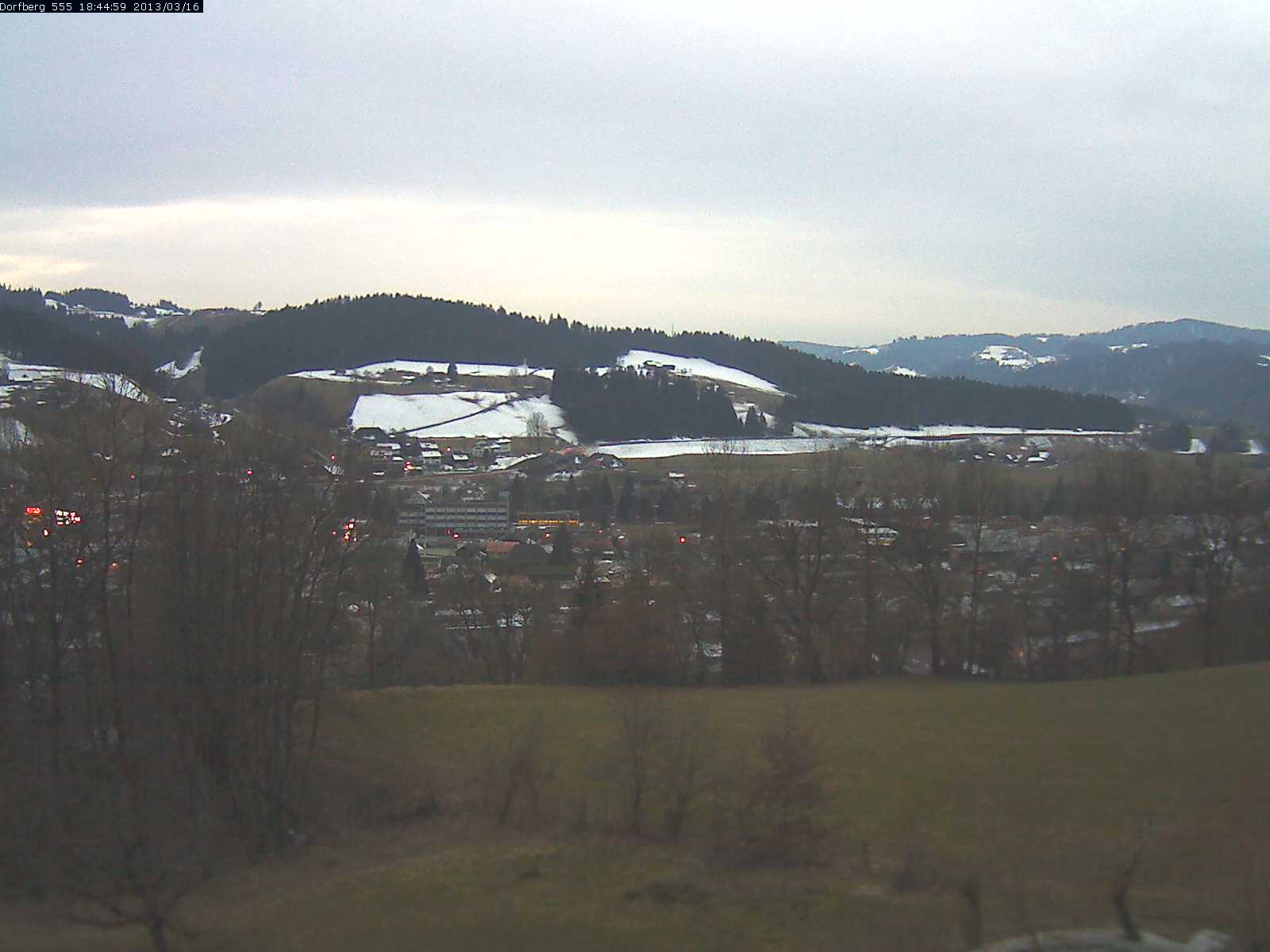 Webcam-Bild: Aussicht vom Dorfberg in Langnau 20130316-184500