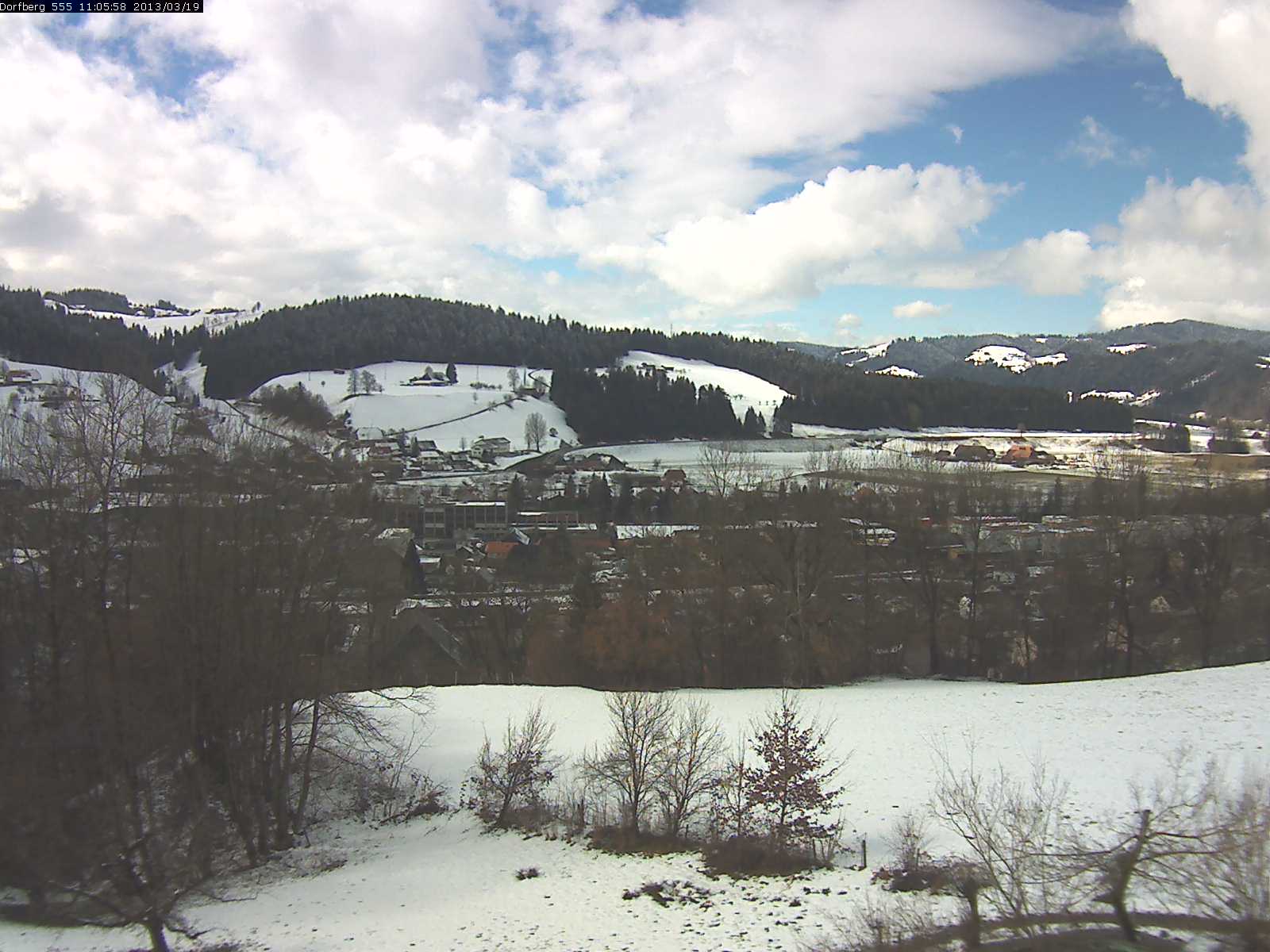 Webcam-Bild: Aussicht vom Dorfberg in Langnau 20130319-110600