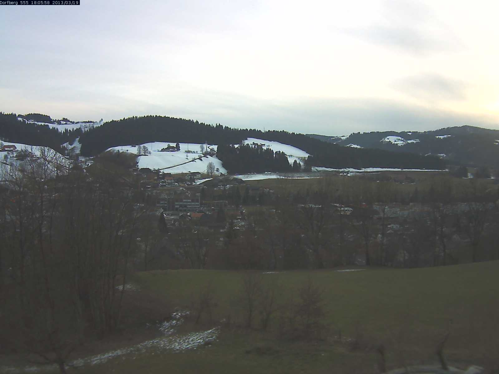 Webcam-Bild: Aussicht vom Dorfberg in Langnau 20130319-180600