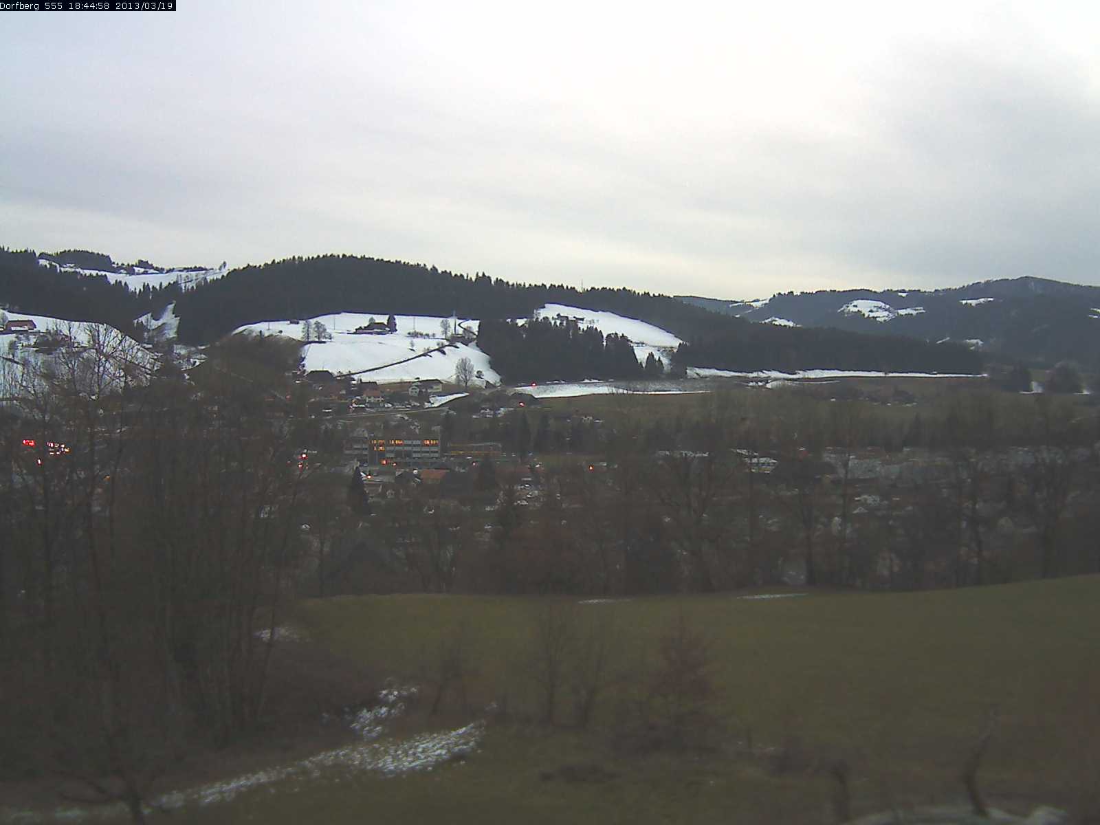Webcam-Bild: Aussicht vom Dorfberg in Langnau 20130319-184500