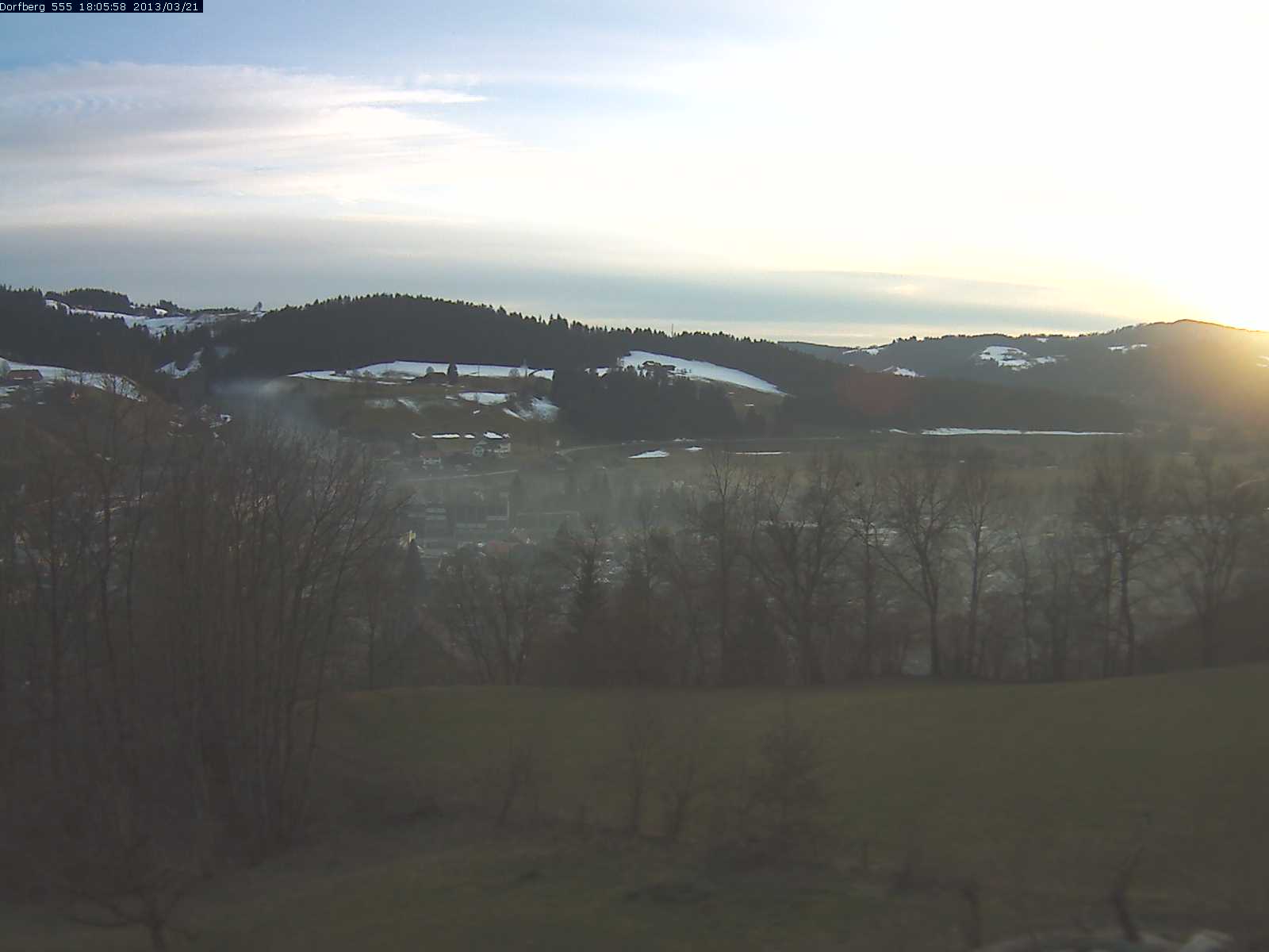 Webcam-Bild: Aussicht vom Dorfberg in Langnau 20130321-180600