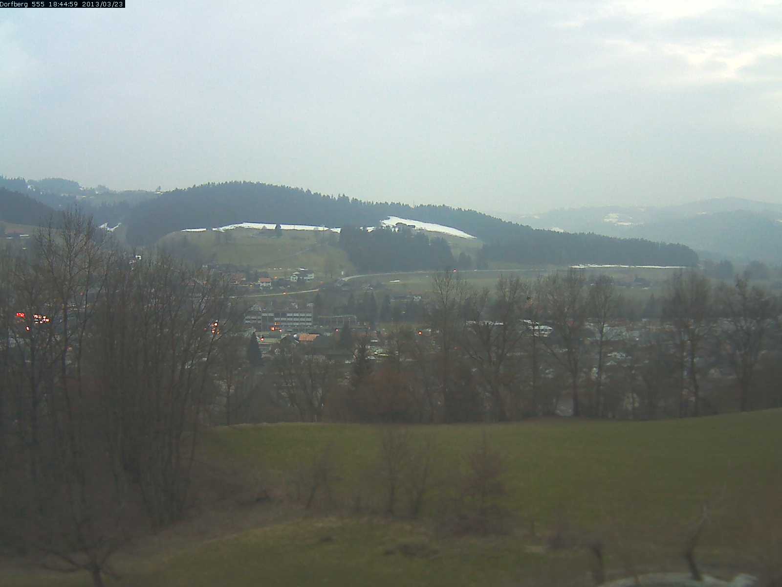 Webcam-Bild: Aussicht vom Dorfberg in Langnau 20130323-184500