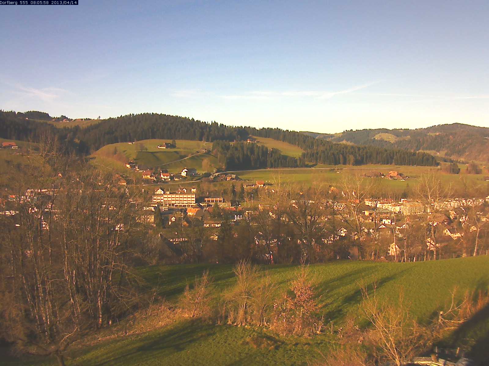 Webcam-Bild: Aussicht vom Dorfberg in Langnau 20130414-080600