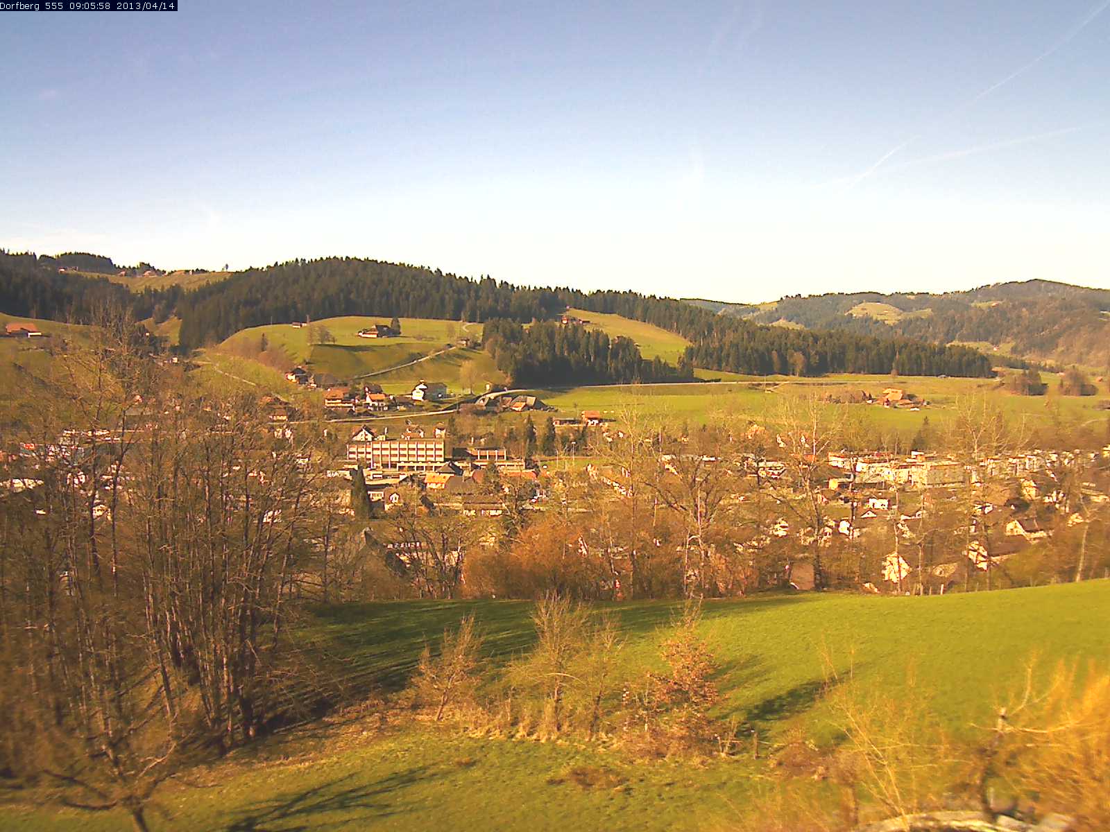 Webcam-Bild: Aussicht vom Dorfberg in Langnau 20130414-090600