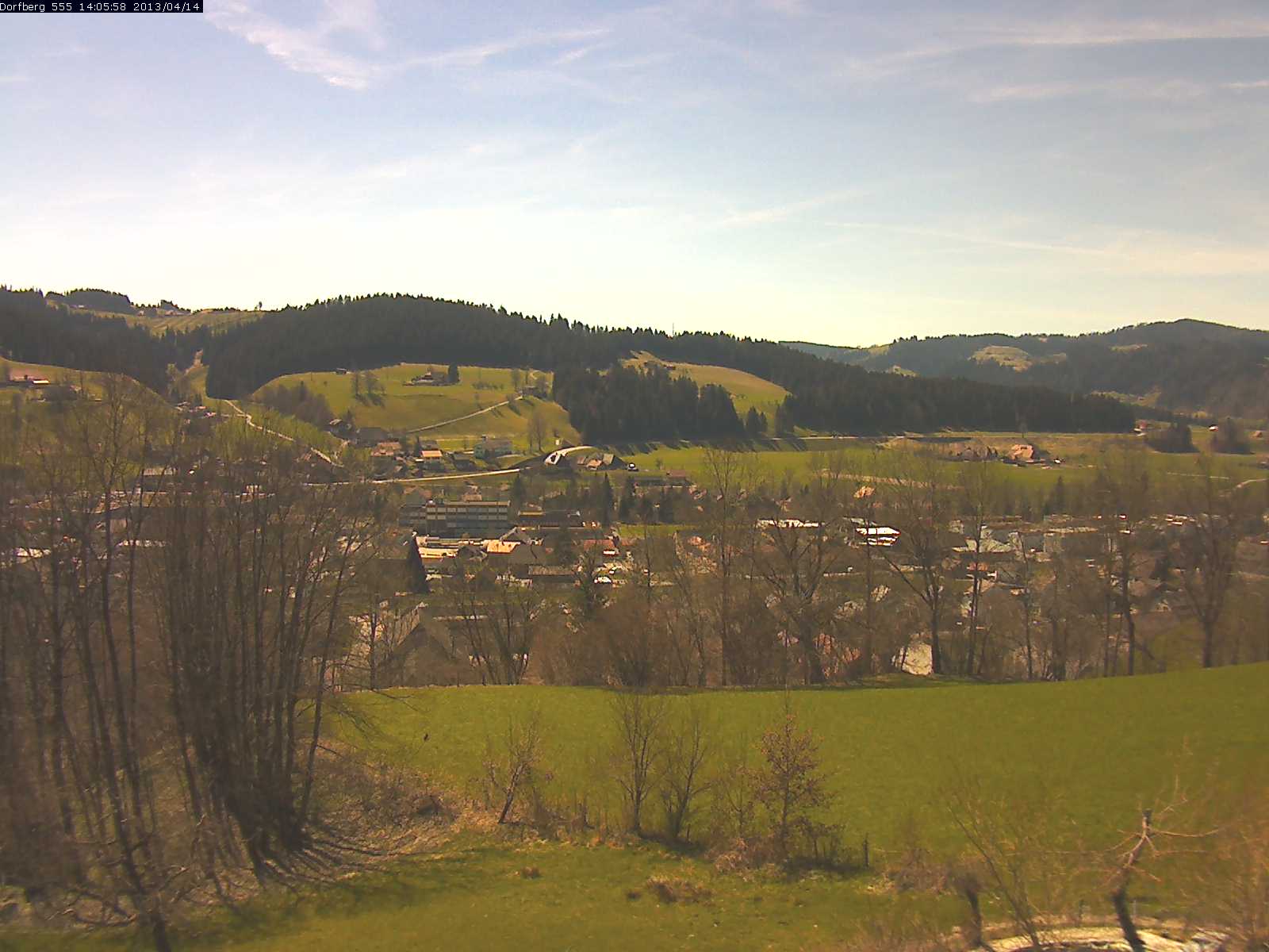 Webcam-Bild: Aussicht vom Dorfberg in Langnau 20130414-140600