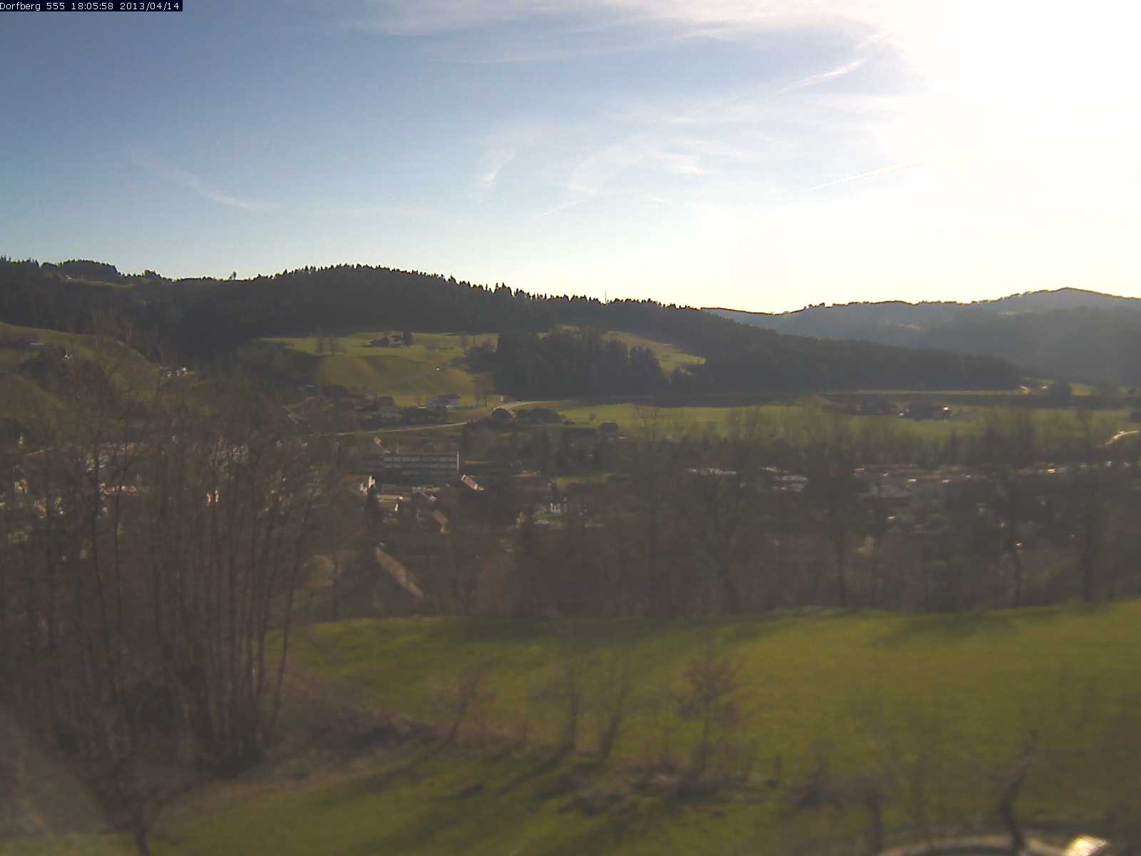 Webcam-Bild: Aussicht vom Dorfberg in Langnau 20130414-180600