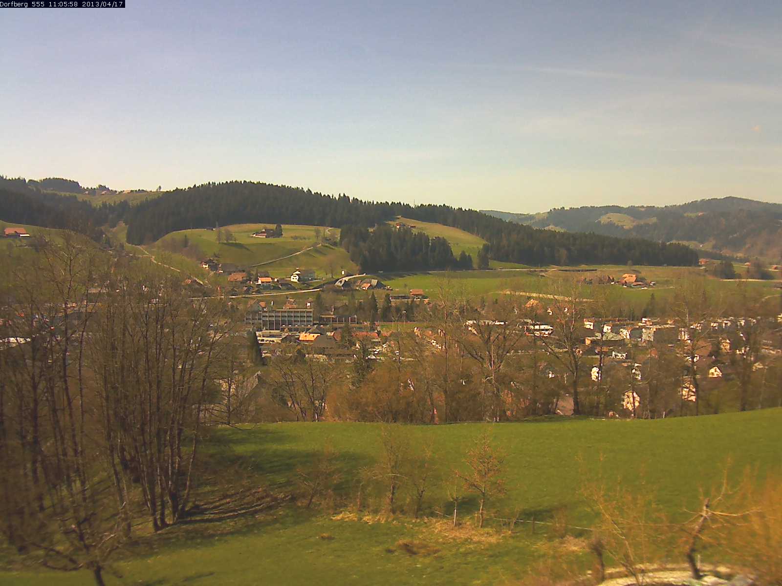 Webcam-Bild: Aussicht vom Dorfberg in Langnau 20130417-110600