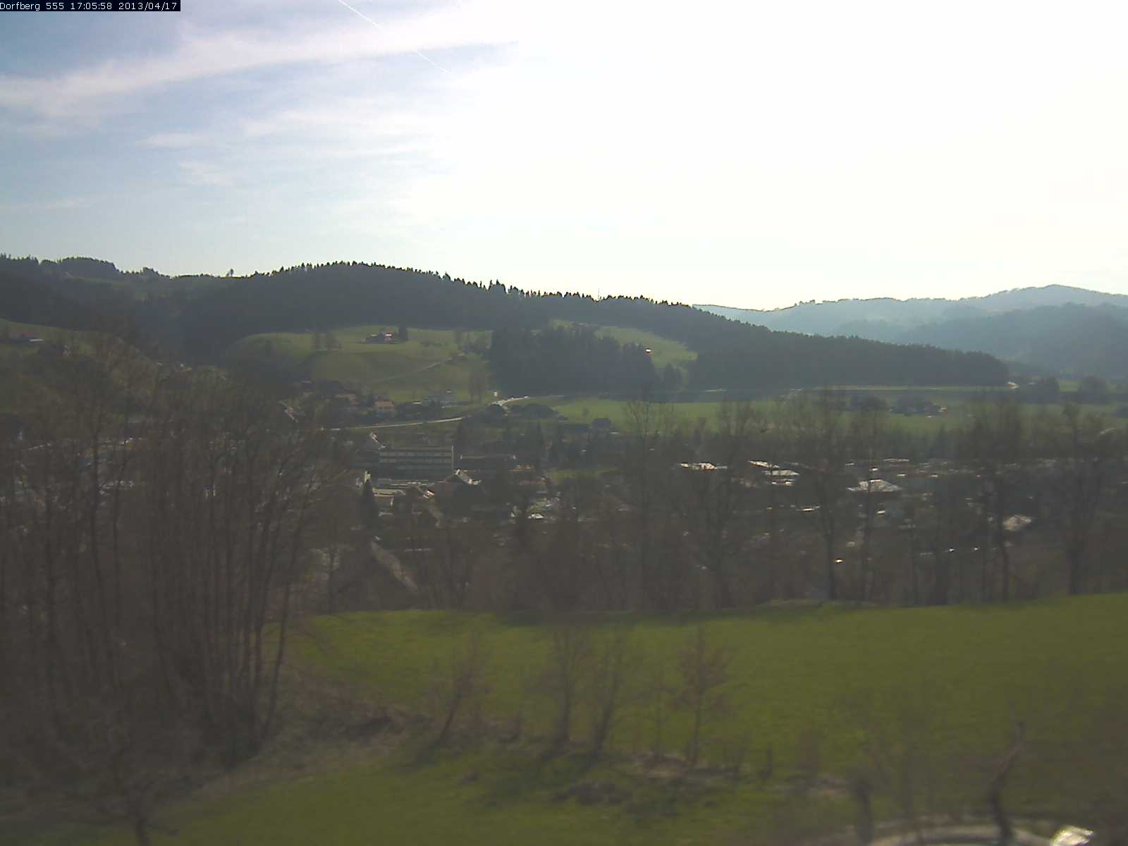 Webcam-Bild: Aussicht vom Dorfberg in Langnau 20130417-170600