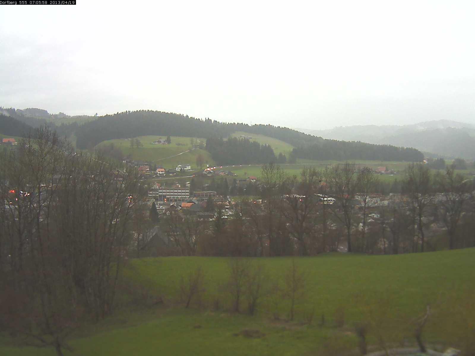 Webcam-Bild: Aussicht vom Dorfberg in Langnau 20130419-070600