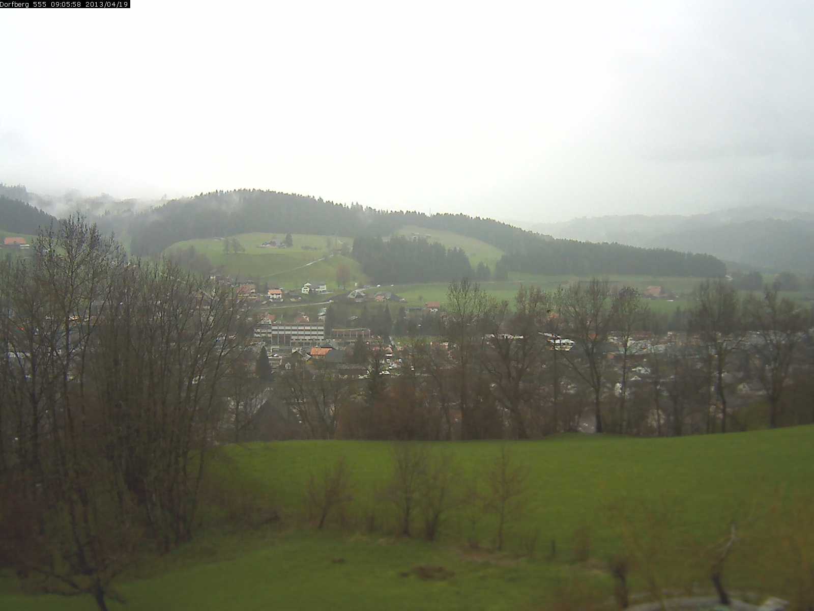 Webcam-Bild: Aussicht vom Dorfberg in Langnau 20130419-090600