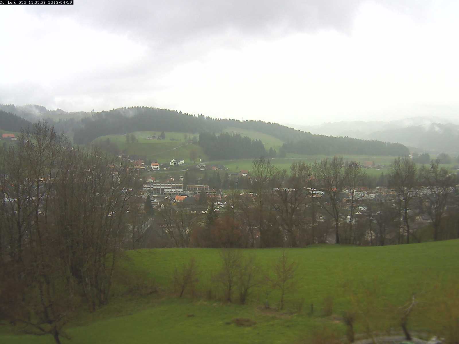 Webcam-Bild: Aussicht vom Dorfberg in Langnau 20130419-110600