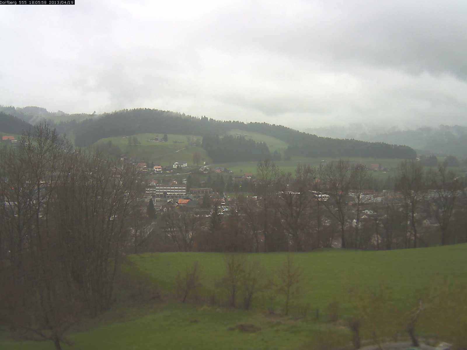 Webcam-Bild: Aussicht vom Dorfberg in Langnau 20130419-180600