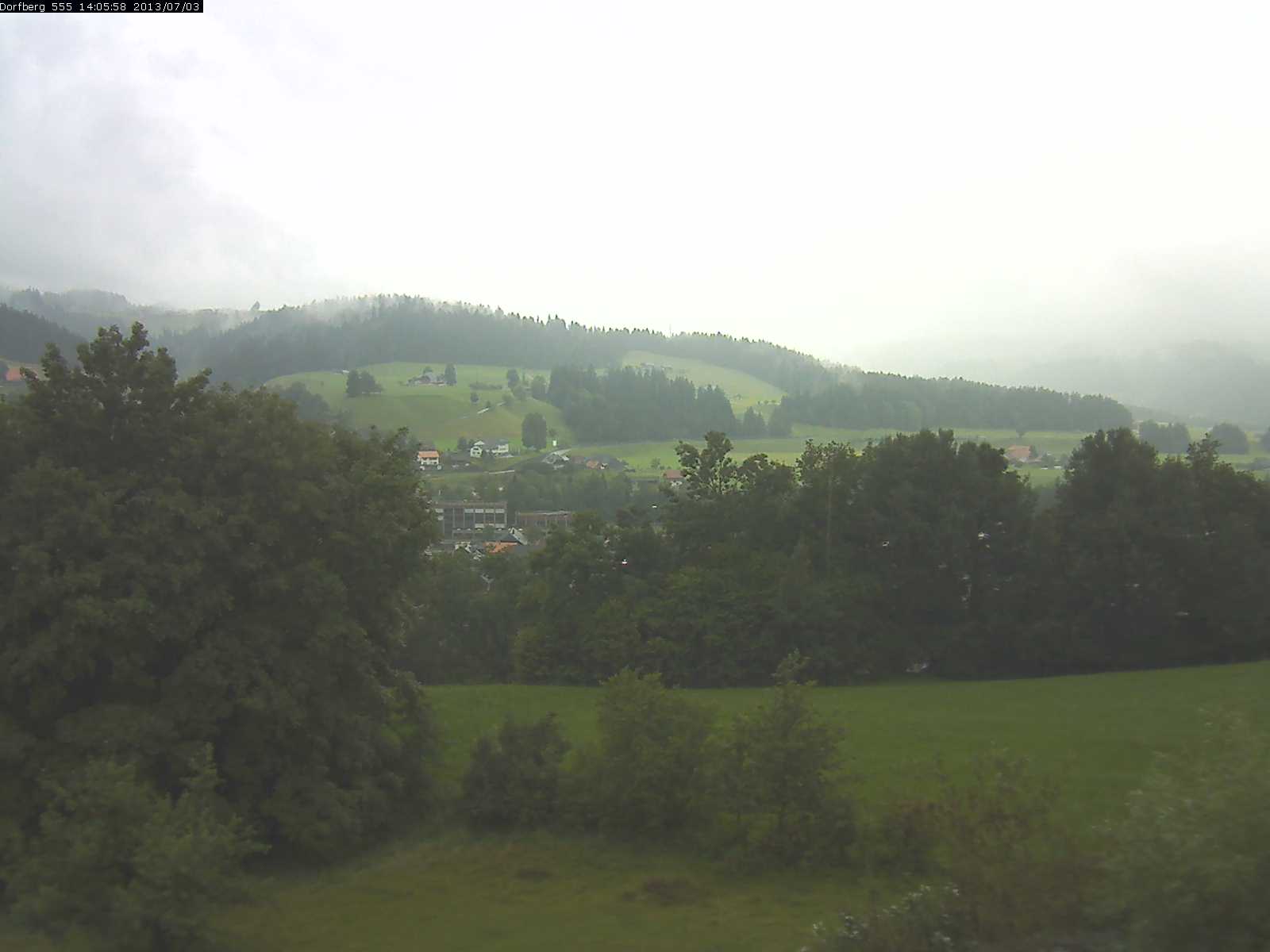 Webcam-Bild: Aussicht vom Dorfberg in Langnau 20130703-140600