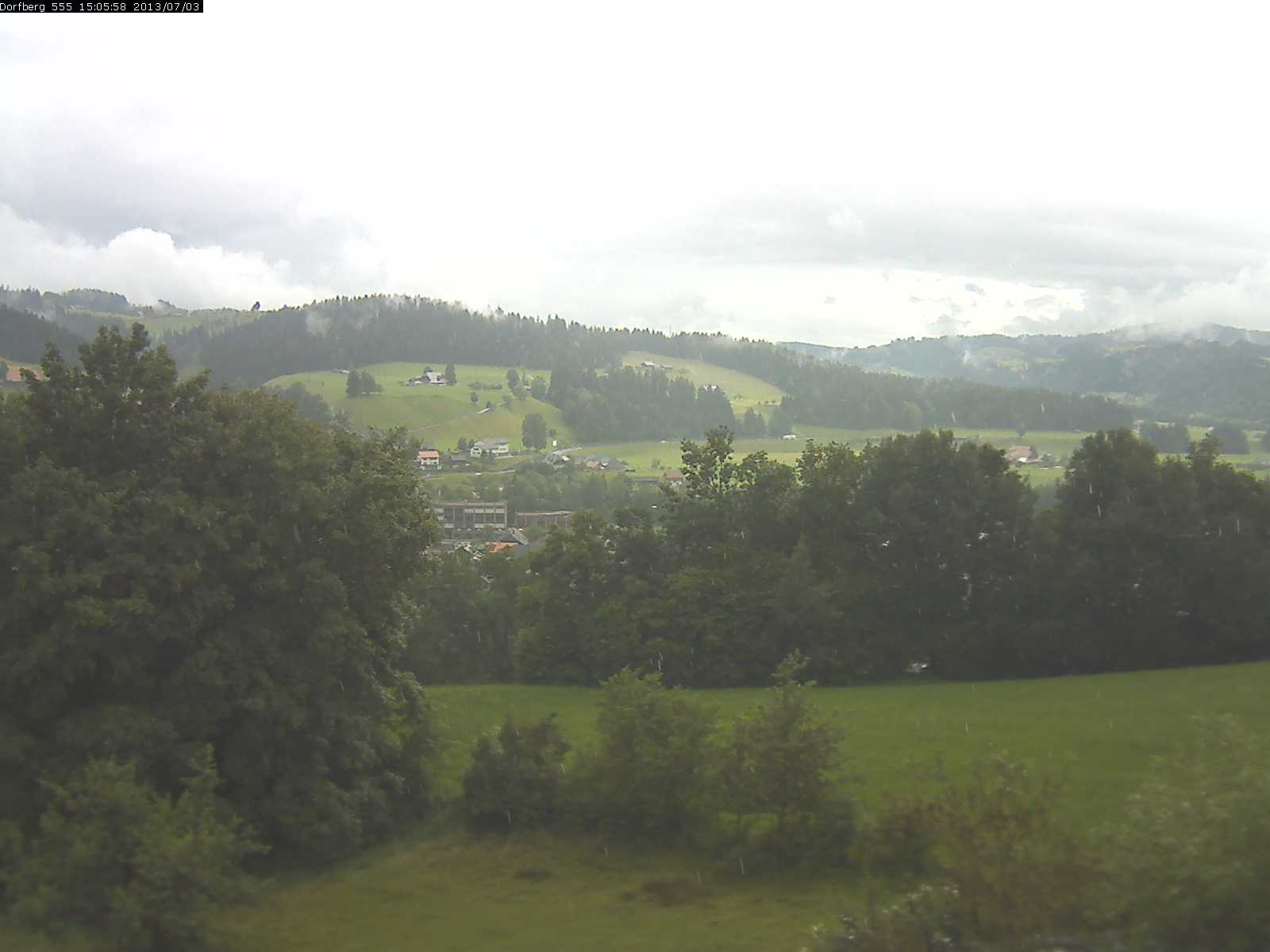 Webcam-Bild: Aussicht vom Dorfberg in Langnau 20130703-150600
